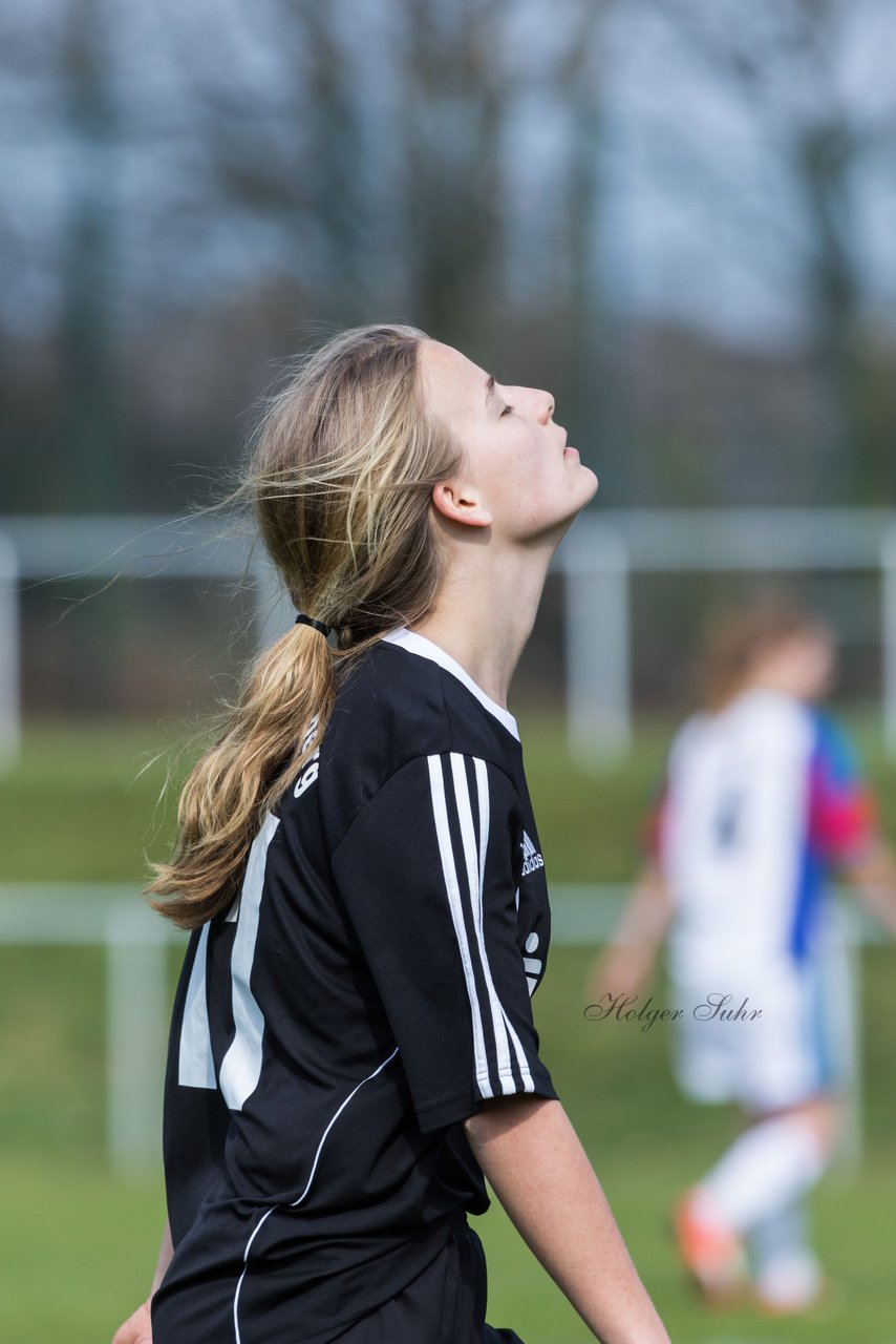 Bild 355 - wBJ SV Henstedt Ulzburg - TSV Schnberg : Ergebnis: 5:2